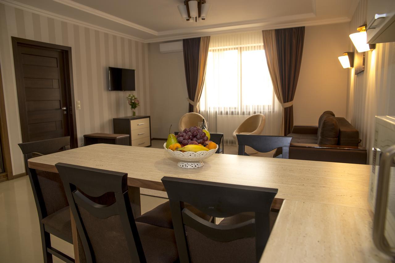 Apartamento Adele Mizhhirya  Exterior foto