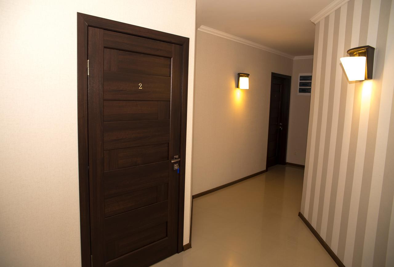 Apartamento Adele Mizhhirya  Exterior foto